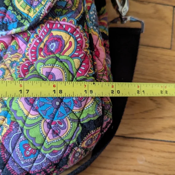 Vera Bradley Symphony In Hue Large duffel bag - Picture 10 of 16